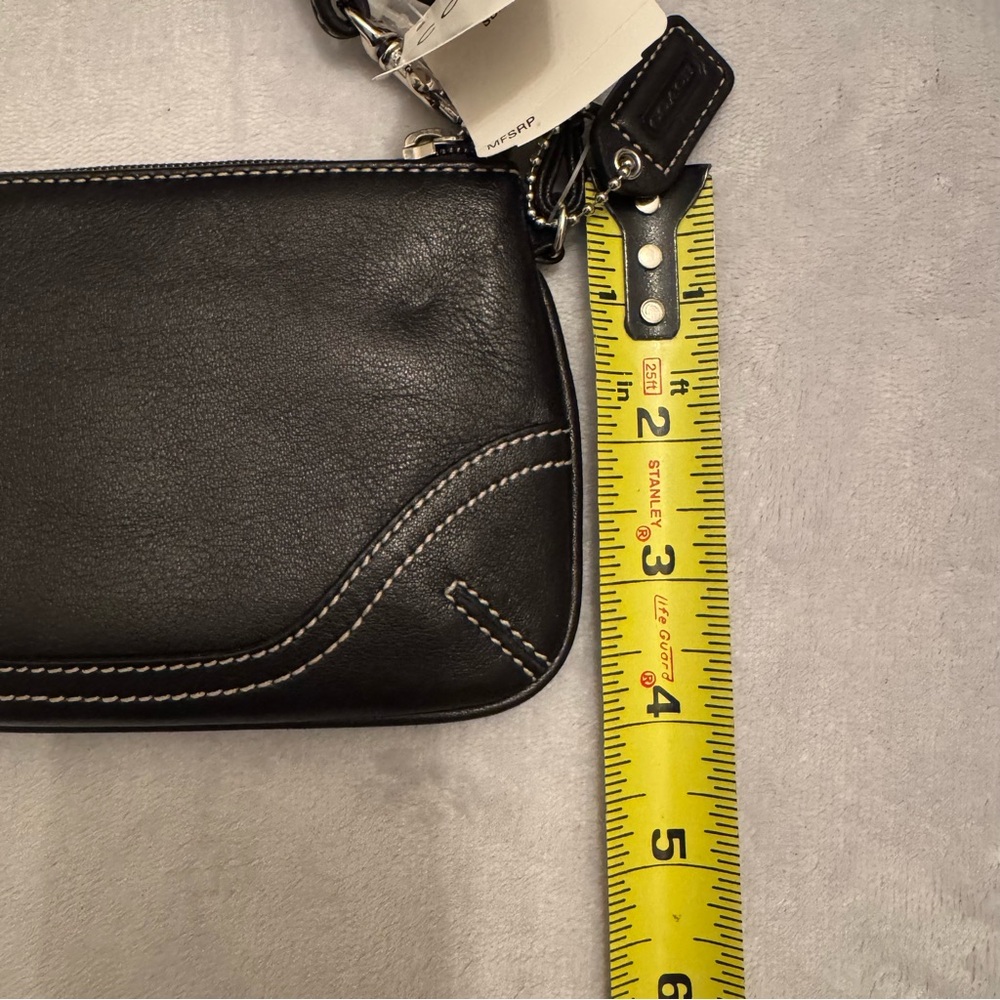 Vintage Coach Soho Black Leather Wristlet 7115C NWT‎ w/ Box & Tags - Picture 8 of 11